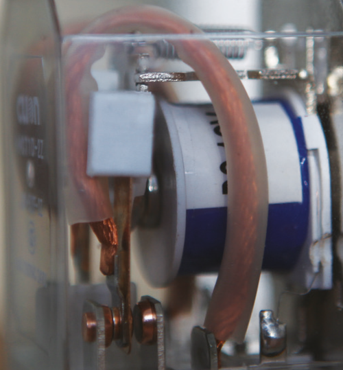 Contactori de comutare